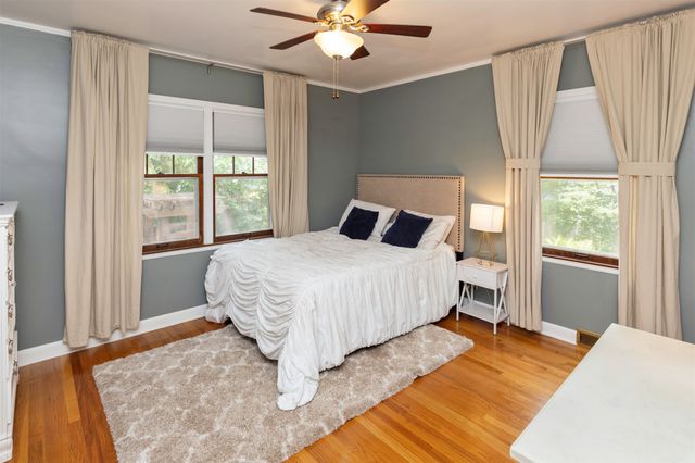 5621 Harwood Drive, Des Moines, IA 50312