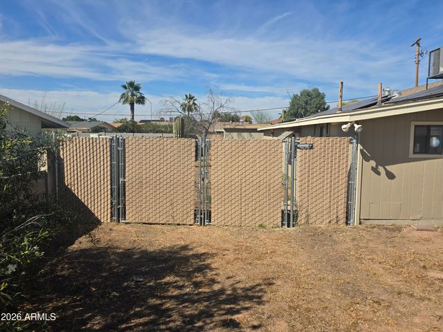 10742 E OASIS Drive, Mesa, AZ 85208
