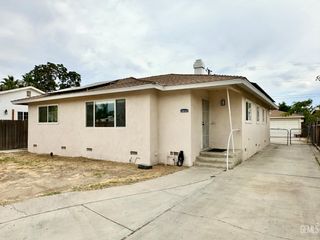 2603 Cleveland Way, Bakersfield, CA 93304