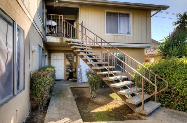 3126 N Vagedes Avenue, Fresno, CA 93705