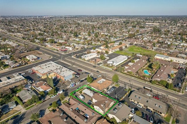 3126 N Vagedes Avenue, Fresno, CA 93705