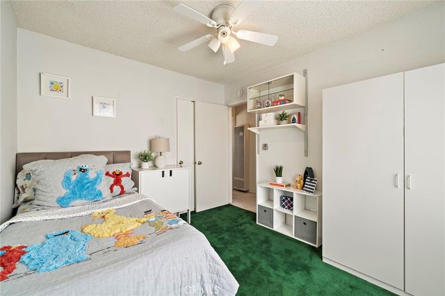 7852 Darwin Avenue, Midway City, CA 92655