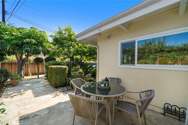 7852 Darwin Avenue, Midway City, CA 92655