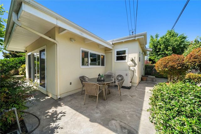 7852 Darwin Avenue, Midway City, CA 92655