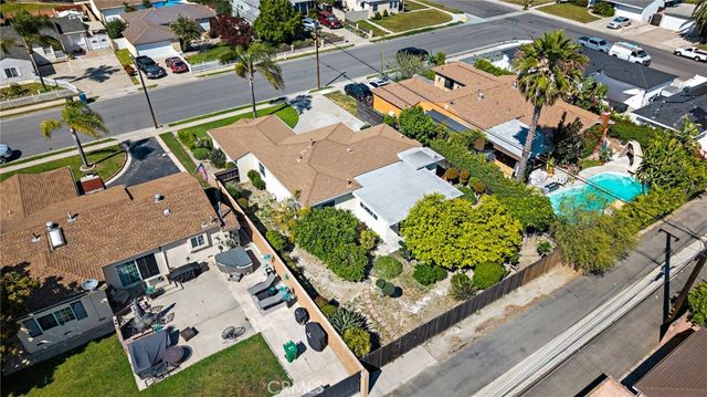 7852 Darwin Avenue, Midway City, CA 92655