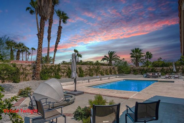 2450 Tamarisk Road, Palm Springs, CA 92262