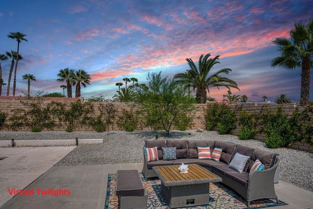 2450 Tamarisk Road, Palm Springs, CA 92262