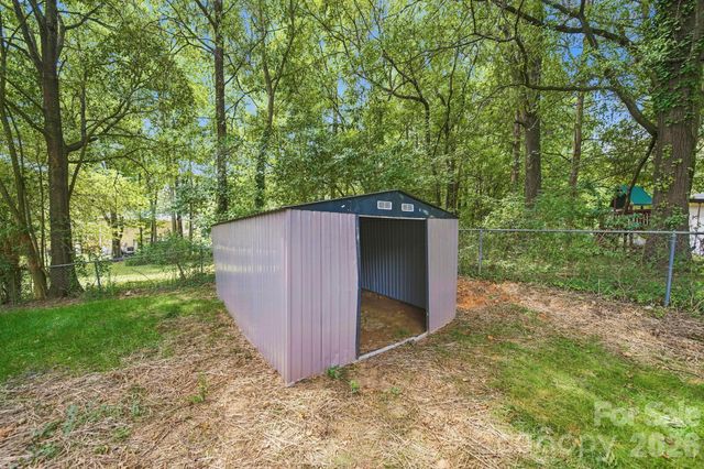8114 Holly Hill Road, Charlotte, NC 28227