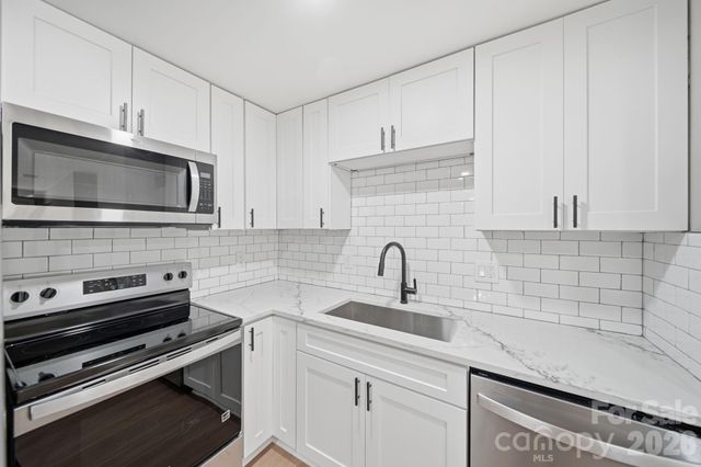8114 Holly Hill Road, Charlotte, NC 28227