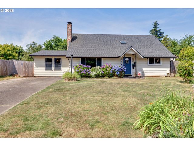 1563 Ne VILLAGE SQUIRE Ct, Gresham, OR 97030