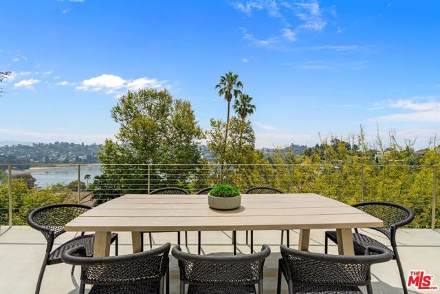 2129 Redcliff Street, Los Angeles, CA 90039
