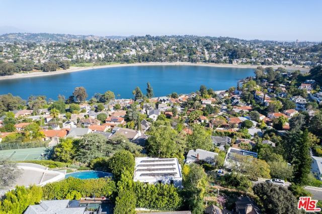 2129 Redcliff Street, Los Angeles, CA 90039