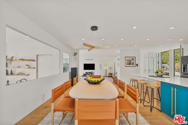 2129 Redcliff Street, Los Angeles, CA 90039