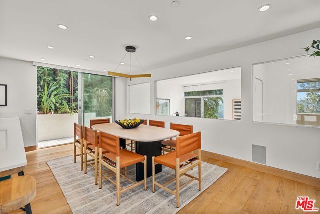 2129 Redcliff Street, Los Angeles, CA 90039
