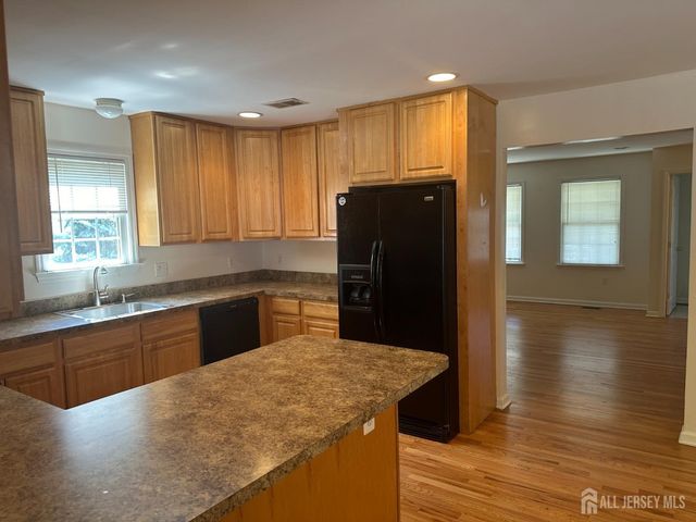 2066 Excelsior Avenue, North Brunswick, NJ 08902