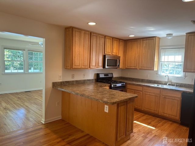 2066 Excelsior Avenue, North Brunswick, NJ 08902