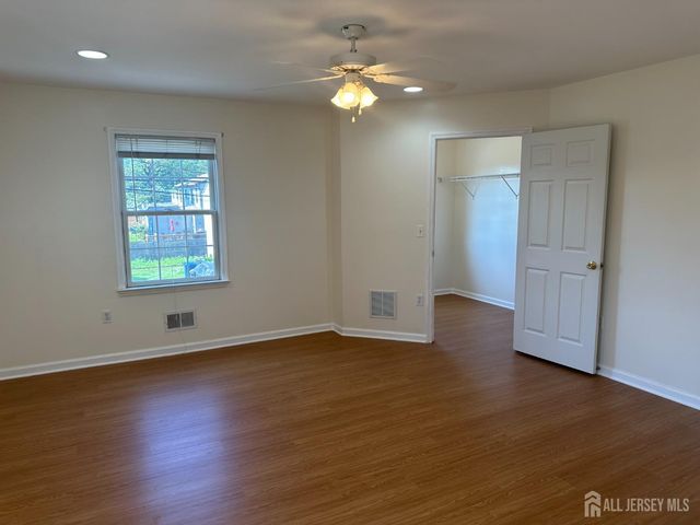 2066 Excelsior Avenue, North Brunswick, NJ 08902