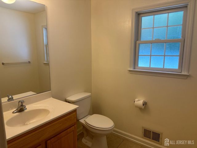 2066 Excelsior Avenue, North Brunswick, NJ 08902