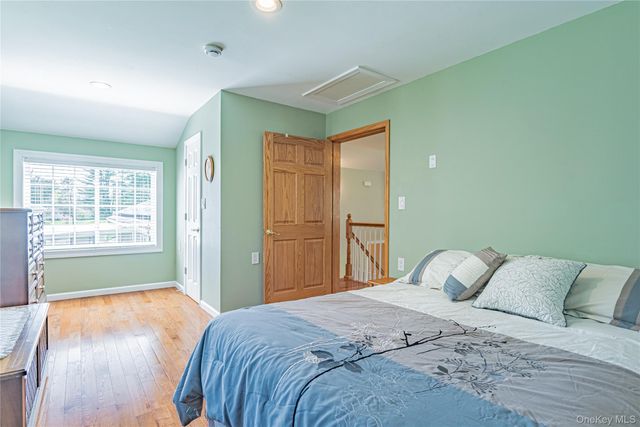 1 Paulette Lane, Wappingers Falls, NY 12590