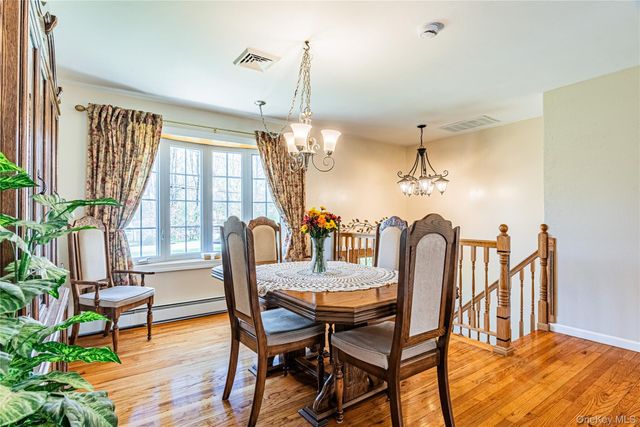 1 Paulette Lane, Wappingers Falls, NY 12590