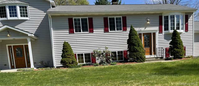1 Paulette Lane, Wappingers Falls, NY 12590