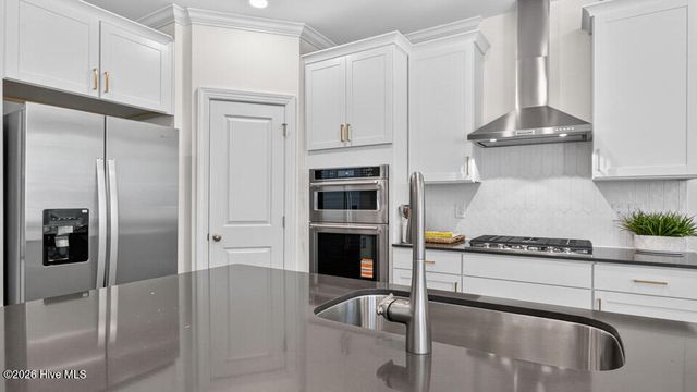 1016 Martin Farms Boulevard, Aberdeen, NC 28315
