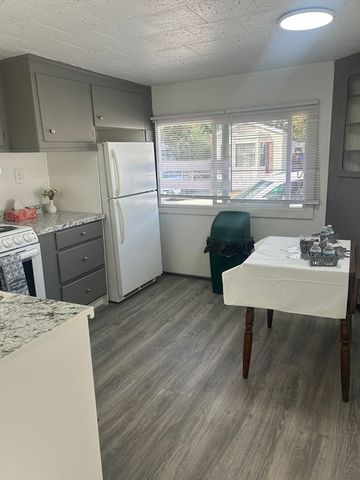 1237 Central 15, Leominster, MA 01453