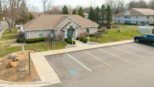 4452 Cricket Ridge 202, Holt, MI 48842