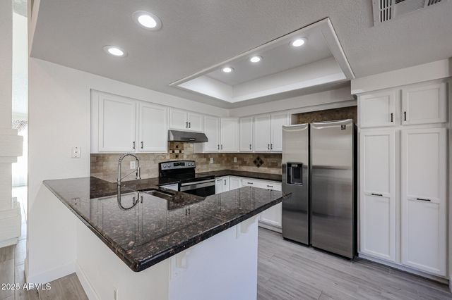 10572 E Bella Vista Drive, Scottsdale, AZ 85258