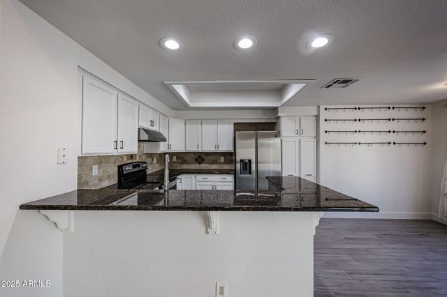 10572 E Bella Vista Drive, Scottsdale, AZ 85258