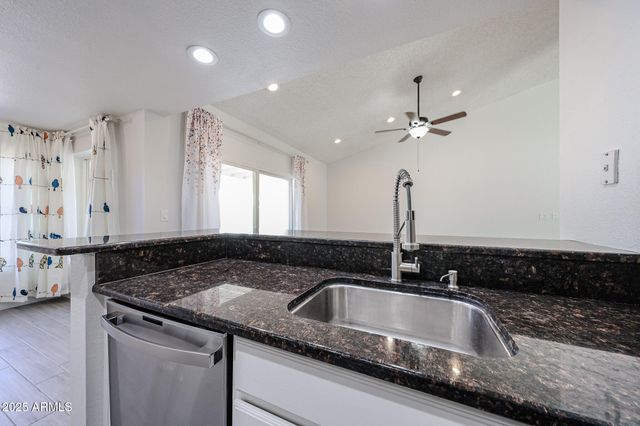 10572 E Bella Vista Drive, Scottsdale, AZ 85258