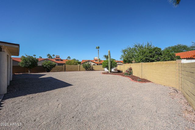 10572 E Bella Vista Drive, Scottsdale, AZ 85258
