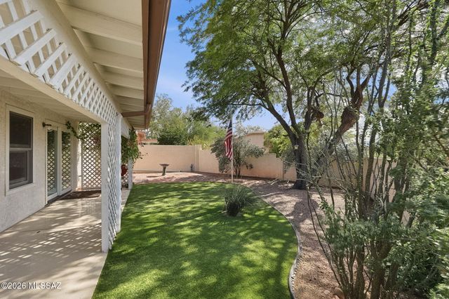 4771 W Latchstring Court, Tucson, AZ 85741