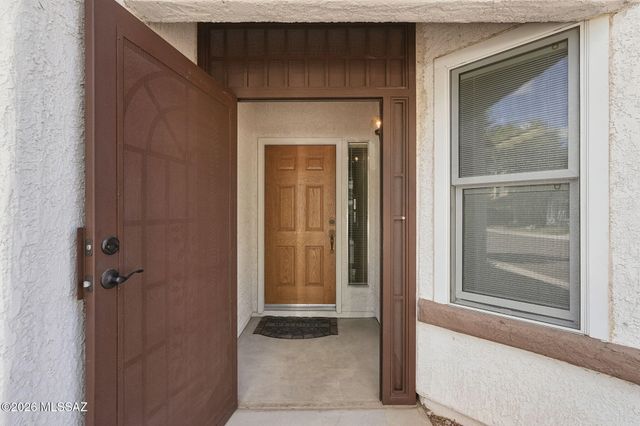 4771 W Latchstring Court, Tucson, AZ 85741