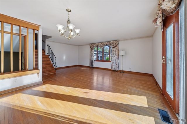 3341 Carol Ct, Hamburg, NY 14219