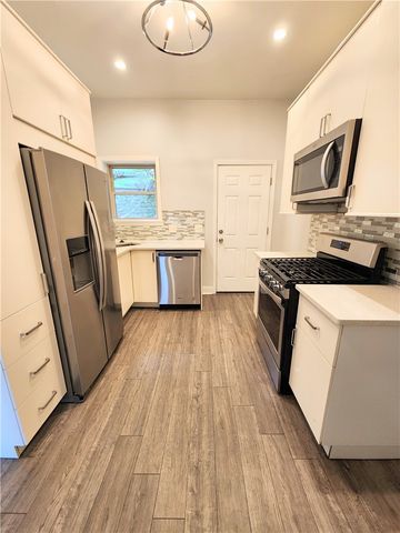 6010 Butler St, Stanton Heights, PA 15201