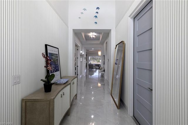 8963 Gustavia CT, Naples, FL 34112