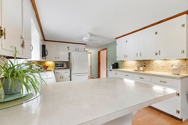 8 Indian Lane, Wakefield, MA 01880