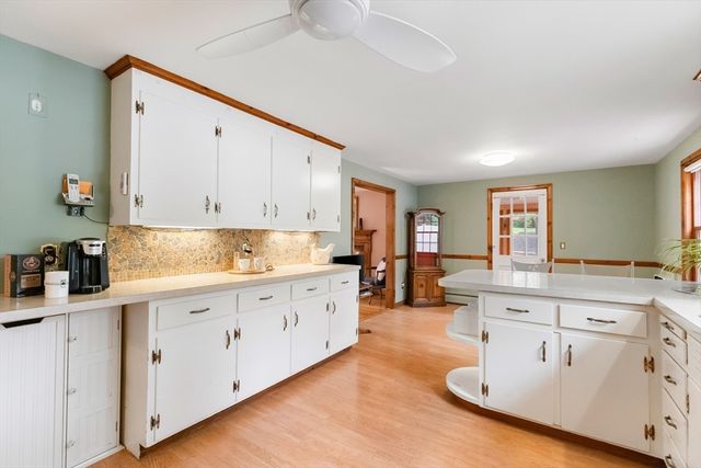 8 Indian Lane, Wakefield, MA 01880