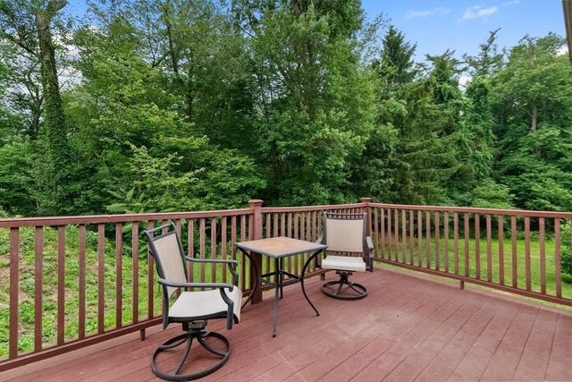 8 Indian Lane, Wakefield, MA 01880