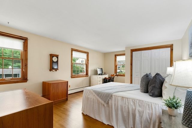 8 Indian Lane, Wakefield, MA 01880