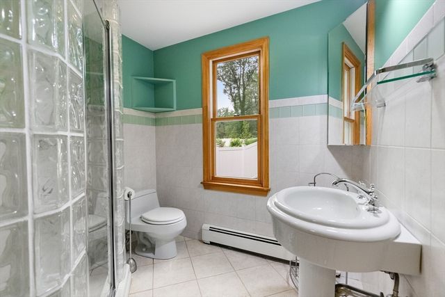 8 Indian Lane, Wakefield, MA 01880