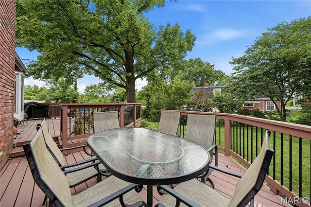 11725 Eddie And Park Road, Crestwood, MO 63126