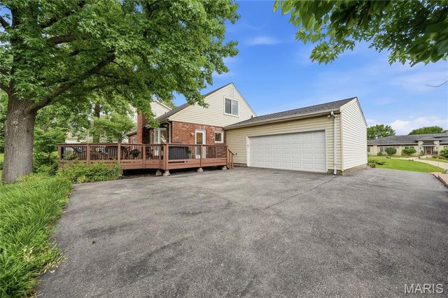 11725 Eddie And Park Road, Crestwood, MO 63126
