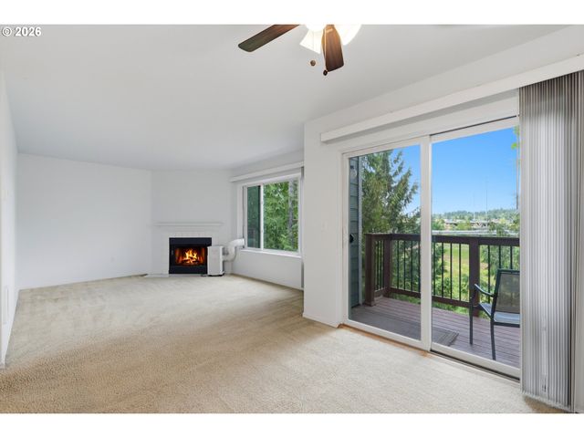 7163 Sw SAGERT St 109, Tualatin, OR 97062