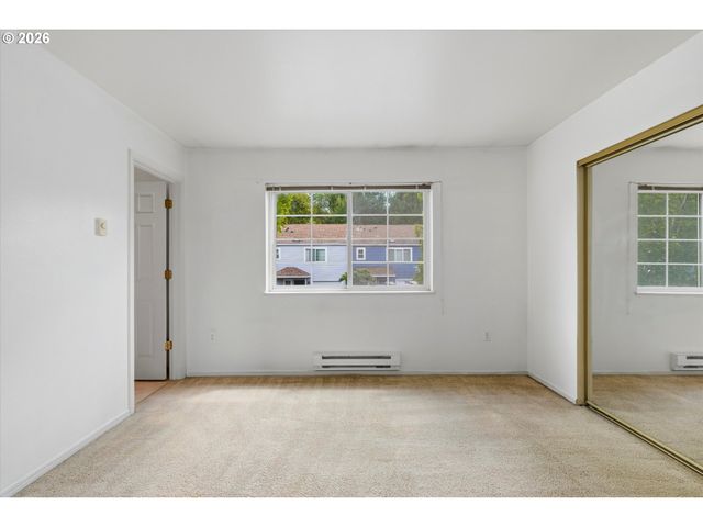 7163 Sw SAGERT St 109, Tualatin, OR 97062
