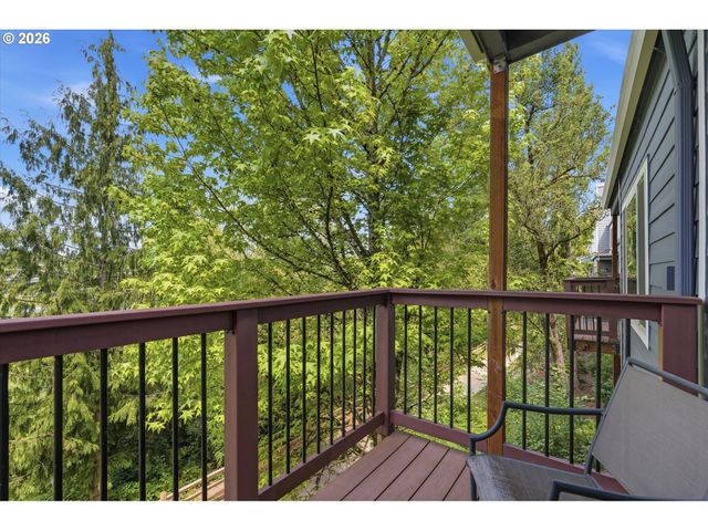 7163 Sw SAGERT St 109, Tualatin, OR 97062