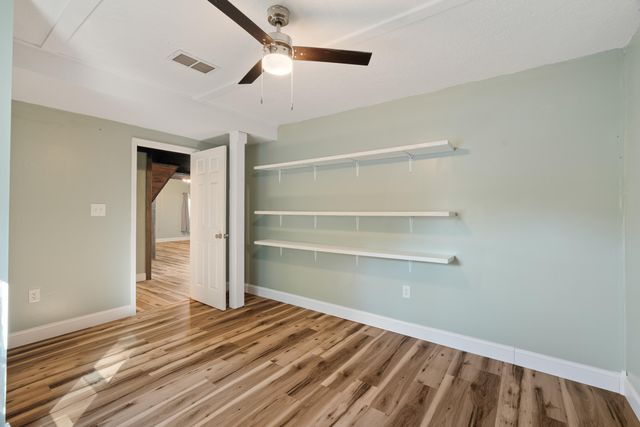 76 Entrekin Rd., Lumberton, MS 39455