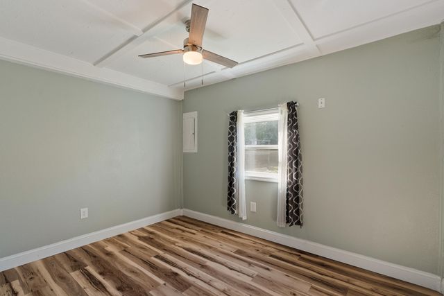 76 Entrekin Rd., Lumberton, MS 39455