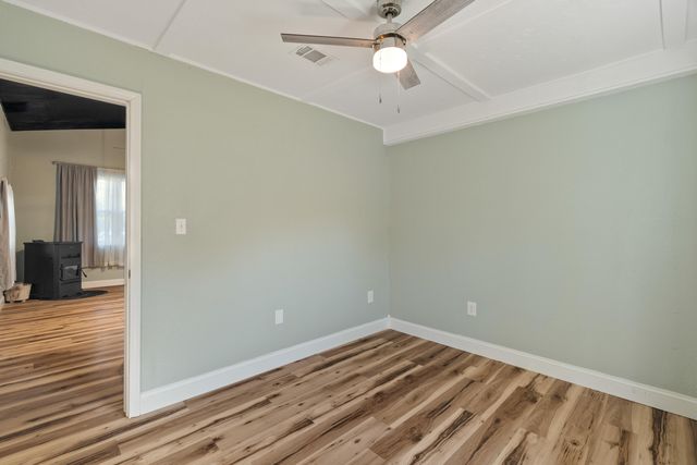 76 Entrekin Rd., Lumberton, MS 39455